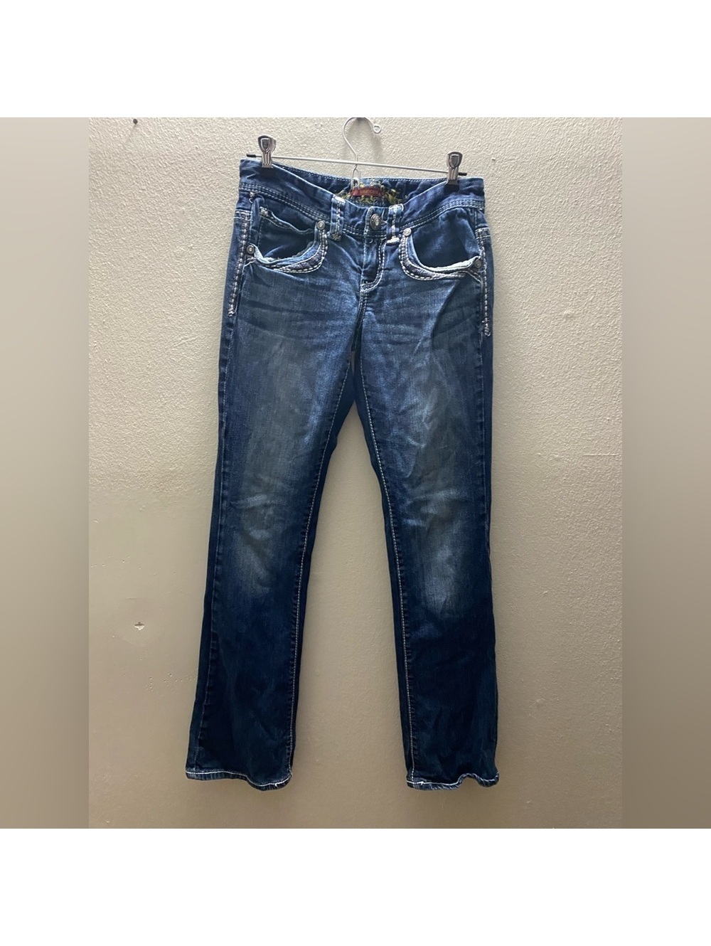 Women’s Maurices size 1/2 Long dark wash jeans worn out bottoms see pic Tote8